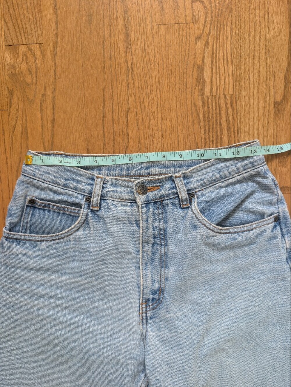 Sigrid Olsen Light Blue 90s High-Rise Mom Jeans - Picture 3 of 6